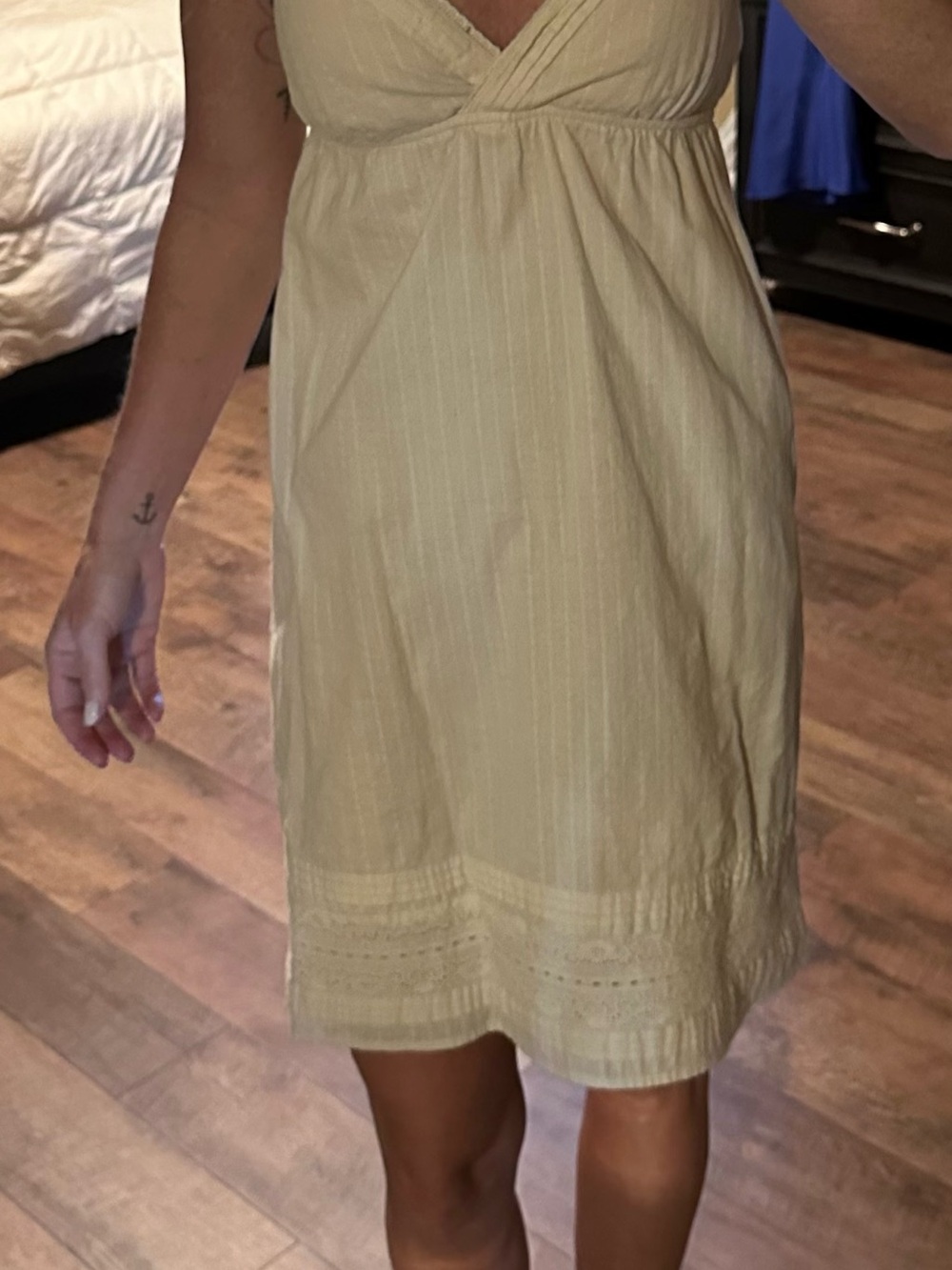 Old Navy Cream Casual Elastic-Waist Skirt